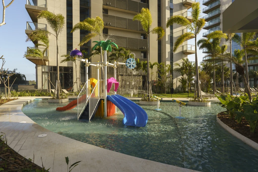15 - Aquaplay